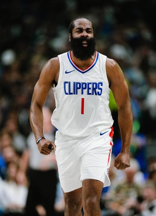 关于哈登爆冷击败巴黎圣日耳曼，绝杀震惊全场！的信息