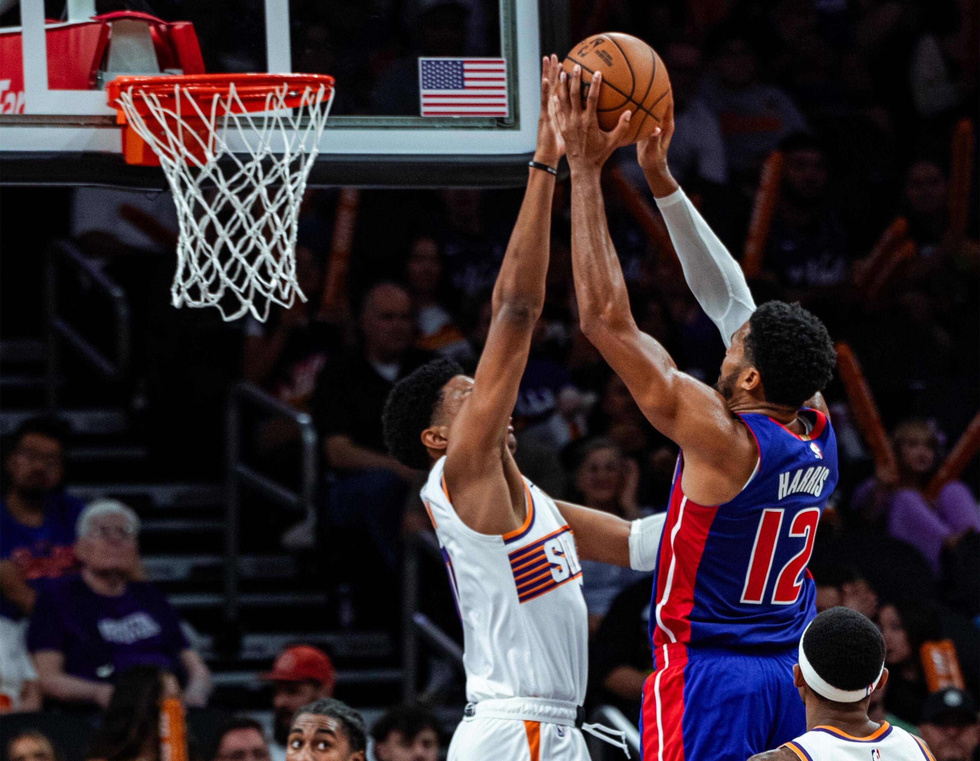 蒂姆迎来十五赛季高光表现，DWG球迷沸腾！