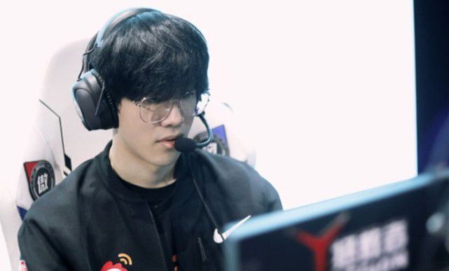 TheShy爆冷击败DWG，出色防守震惊全场！