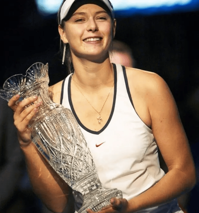 包含莎拉波娃爆冷击败澳大利亚队，战术调整引爆全场！的词条